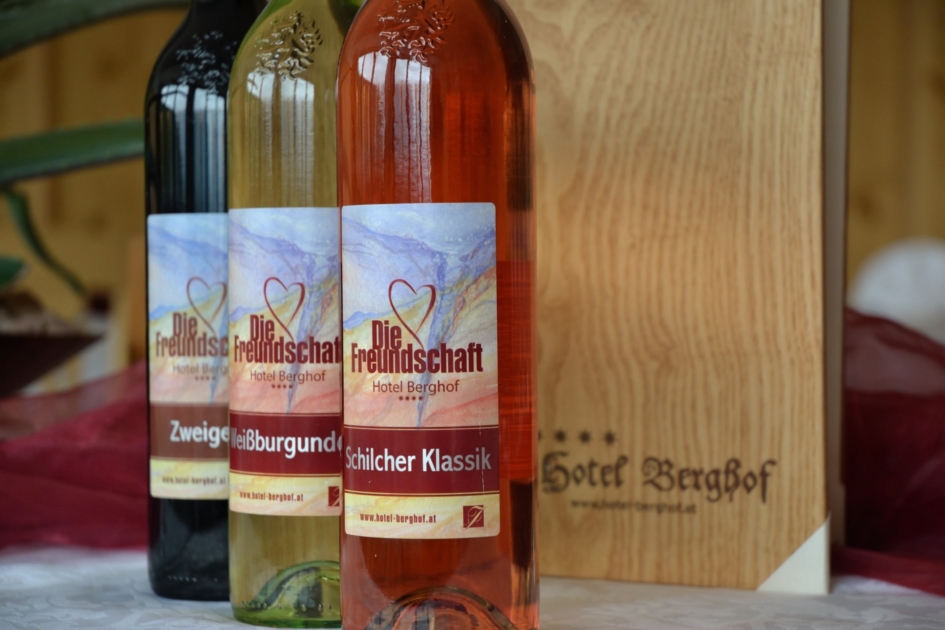 Wein "Die Freundschaft" vom Weingut Jauk im Hotel Berghof